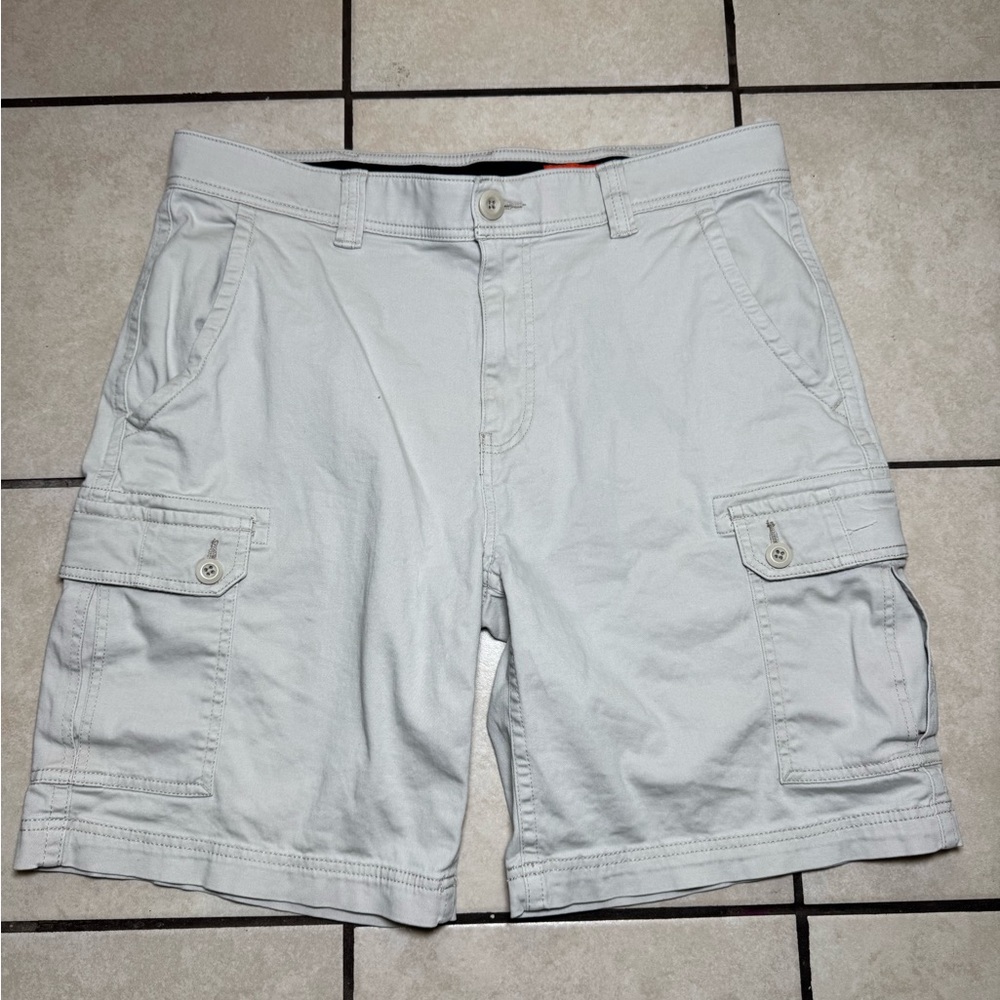 St. John's Bay White Cargo Shorts with Buttoned Pockets